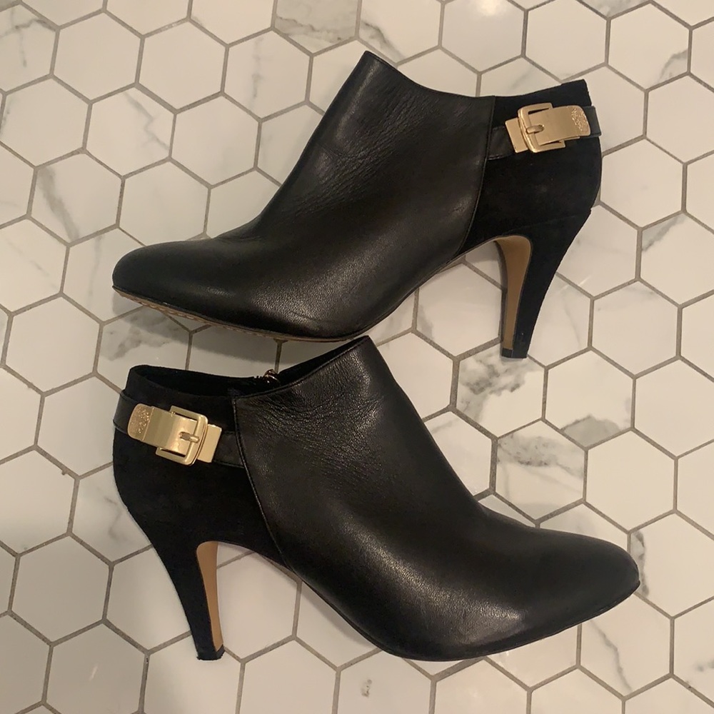 Vince Camuto Velino Leather and Suede Booties Black Sz 10